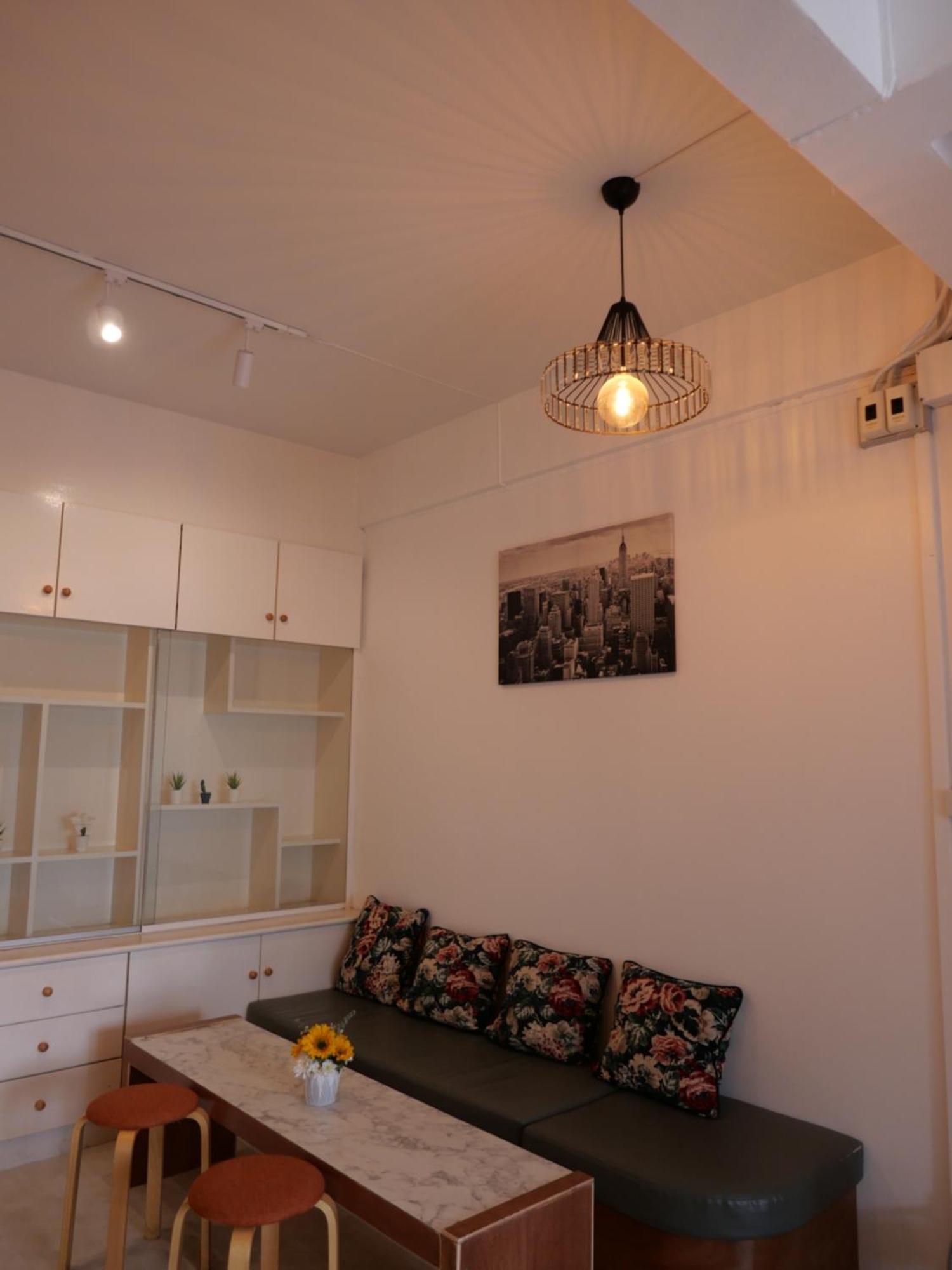 Films House Hostel بانغسين المظهر الخارجي الصورة